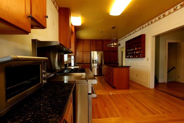 220 Lakeside Dr, Walkerton, IN 46574